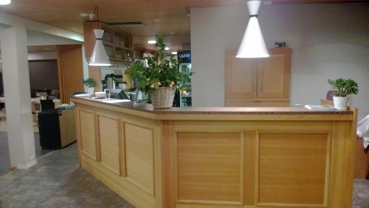 Uusikaarlepyy Juthbacka Hotell מראה חיצוני תמונה